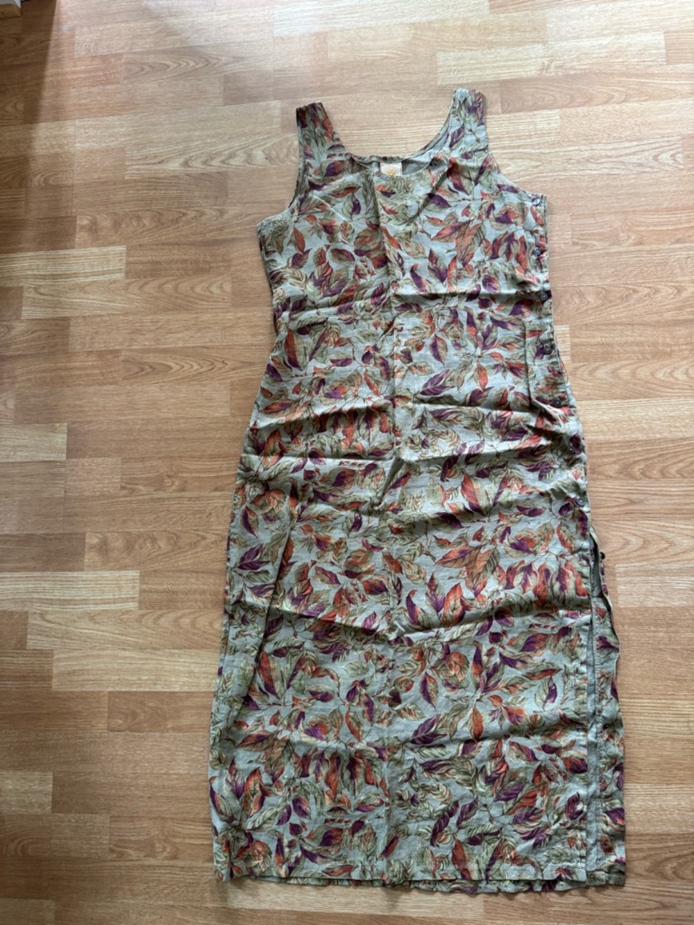 TomTom Linen Floral Maxi Dress with Button Slit - Picture 2 of 5